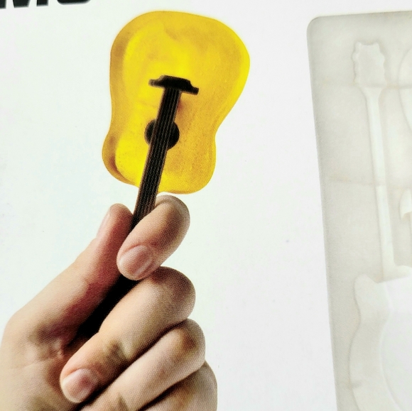 Protocol Cool Jams Guitar Ice Cubes 2 pack guitar - Picture 6 of 8